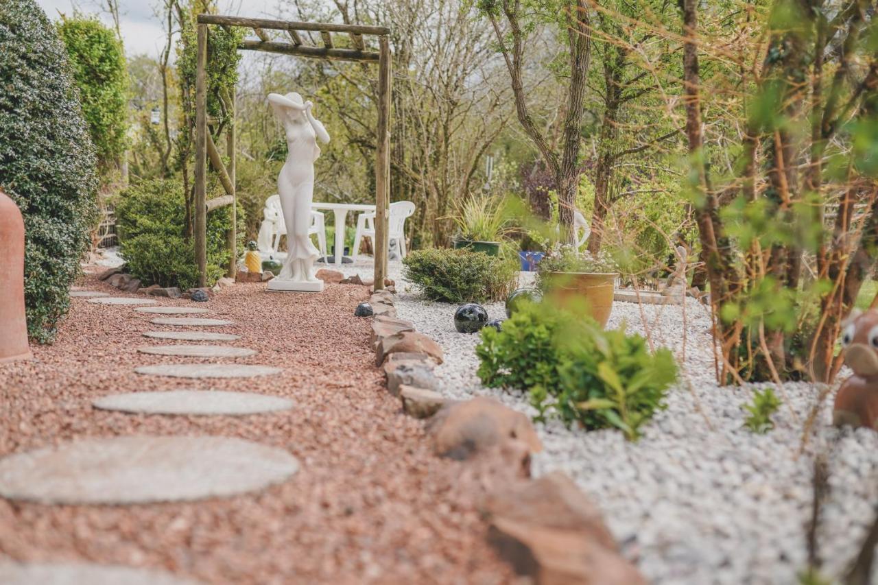 'The Cottage' オークハンプトン エクステリア 写真