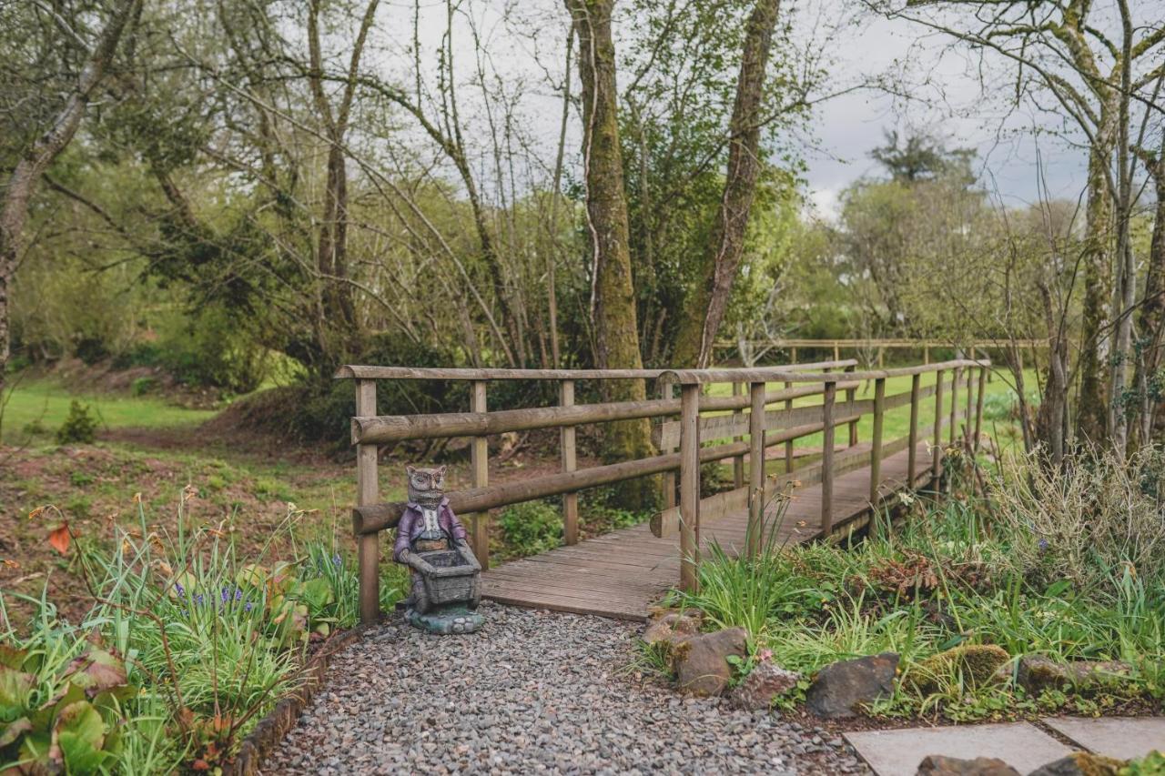 'The Cottage' オークハンプトン エクステリア 写真